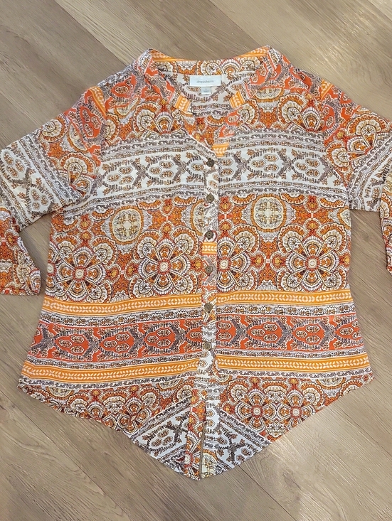 Dress Barn Tops - Dressbarn Small Like New Sheer Lightweight Blouse